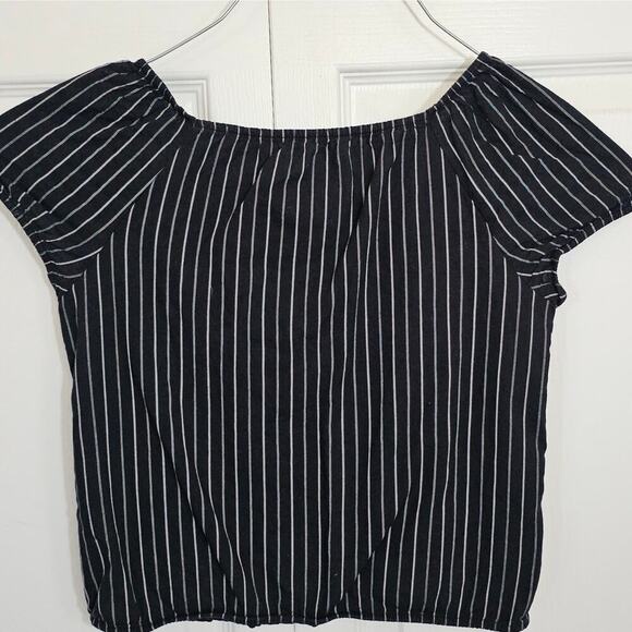 Abercrombie Kids Cropped Black Shirt 13/14 Pinstripes Buttons Summer - Picture 5 of 6